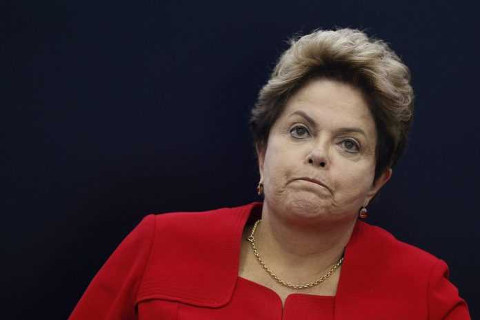 Solicitan segundo juicio político contra Dilma Rousseff