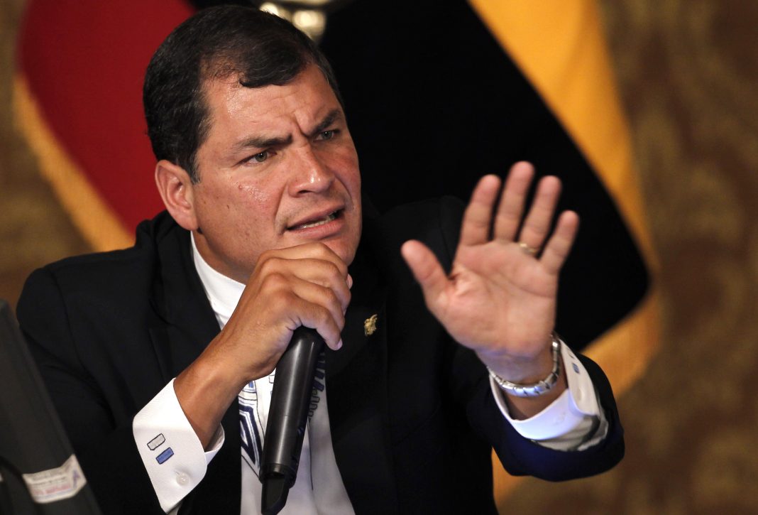 Rafael Correa Denuncia Campaña De Engaño Contra Venezuela Adn21