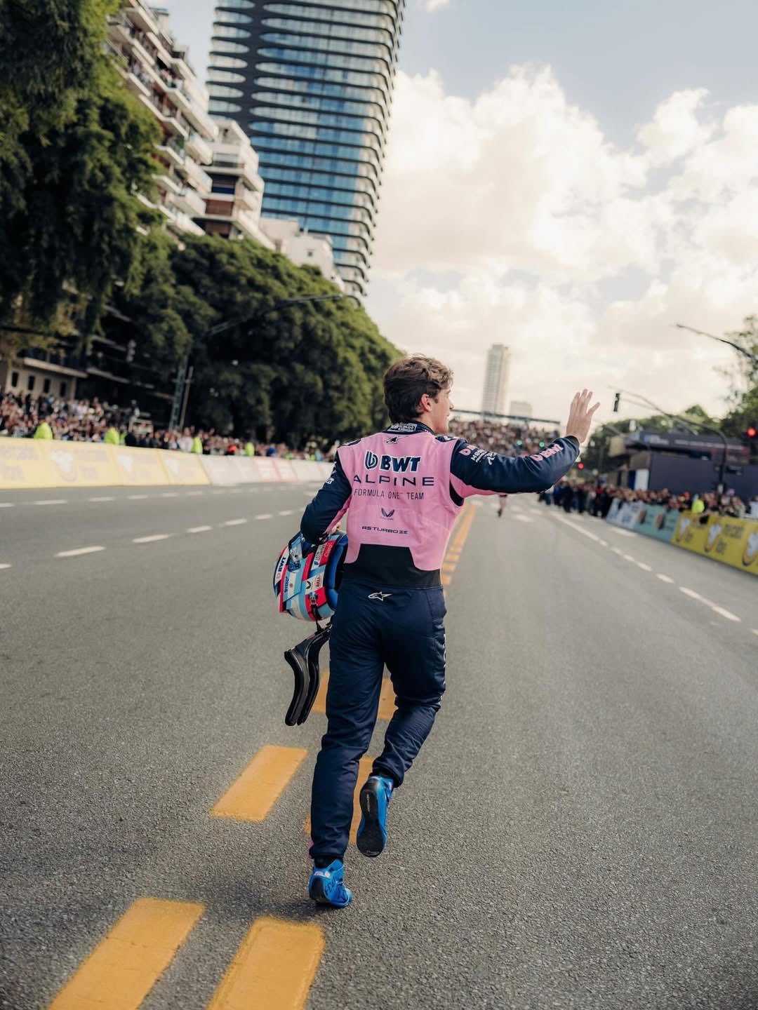 Locura por Colapinto - adn21.net