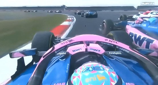 Franco Colapinto resistiendo a Gasly - adn21.net