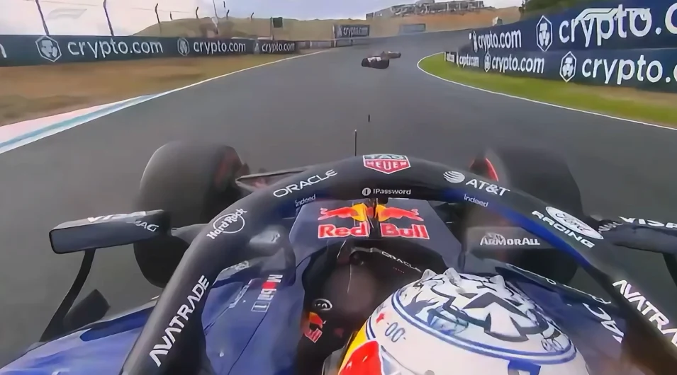 Desastre en casa: el violento choque de Verstappen en la última curva de Países Bajos - adn21.net